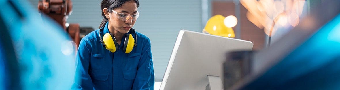 Why Move to Cloud ERP? 12 Reasons & Benefits